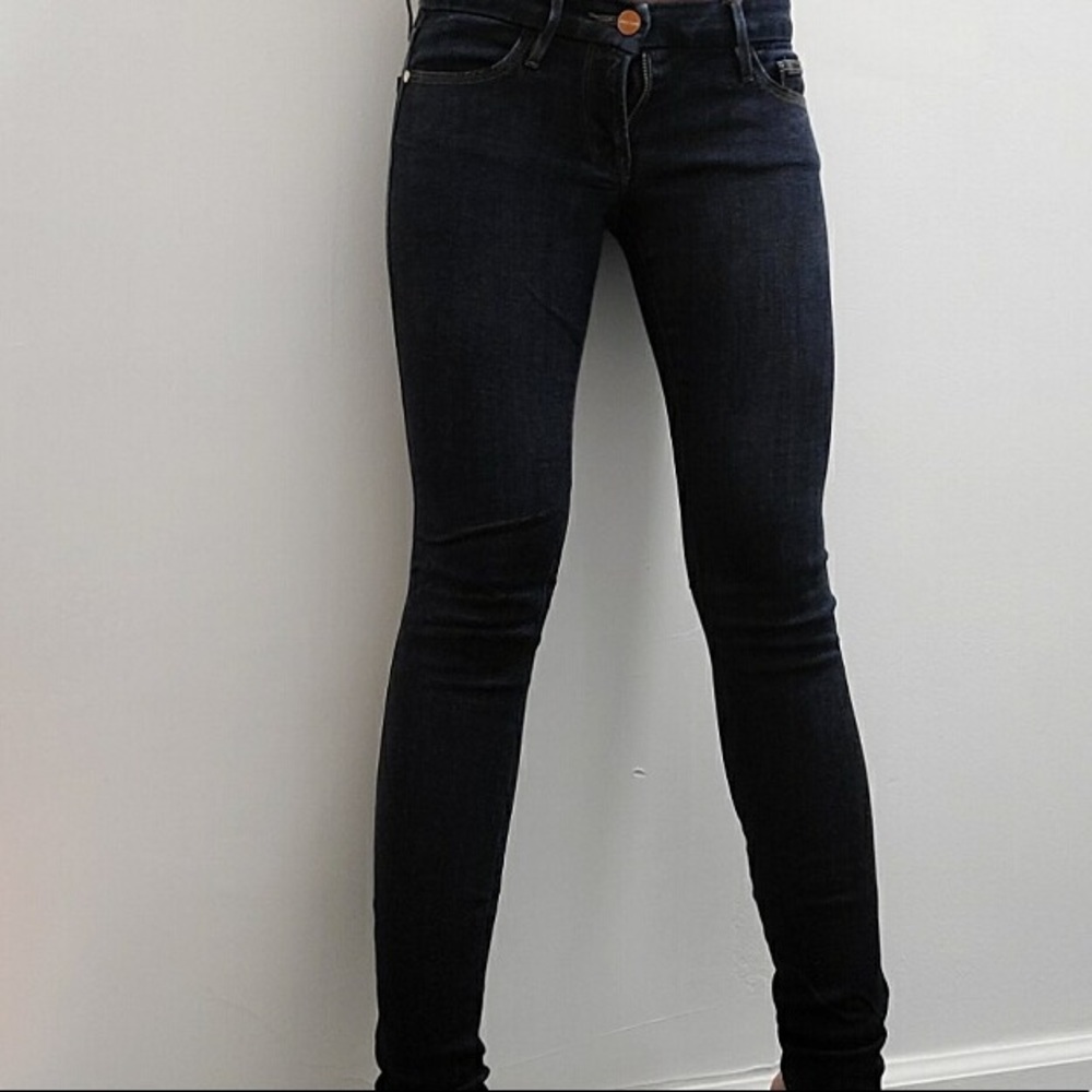 Dark indigo skinny jeans